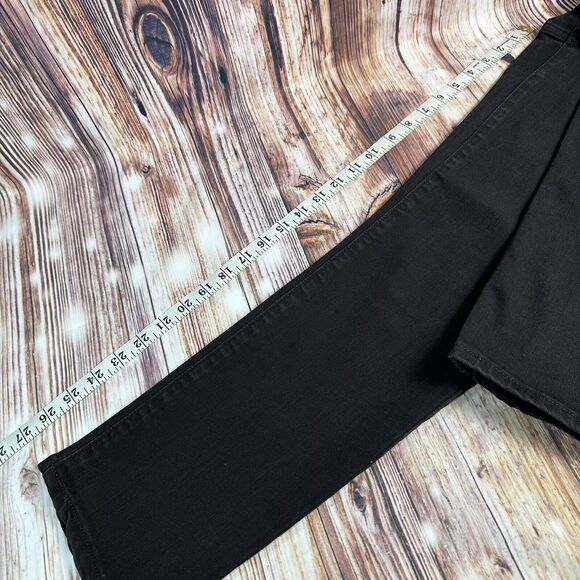 Levi's CLASSIC MID RISE SKINNY Size 12 Short Black Jeans Denim Ankle Pants 29X27 - Picture 7 of 11